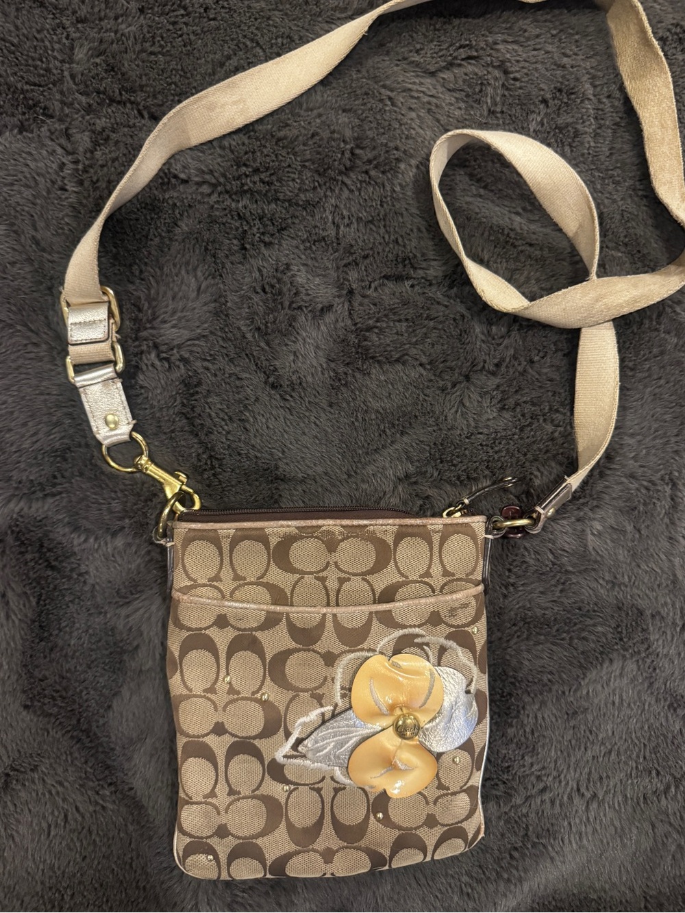 Coach F49307 Signature Floral Applique Swingpack Crossbody Y2K